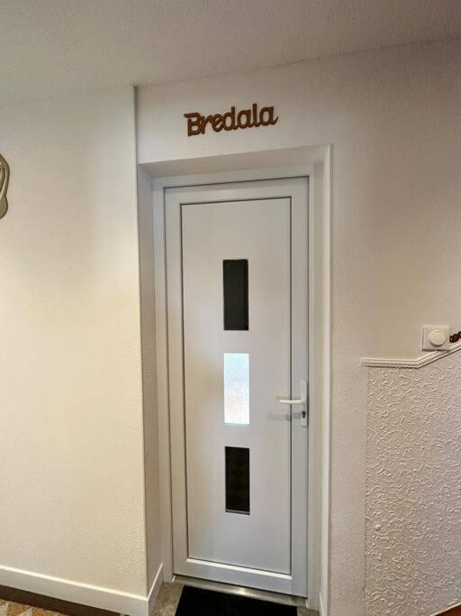 Gite Le Bredala ベネヴィヒル エクステリア 写真